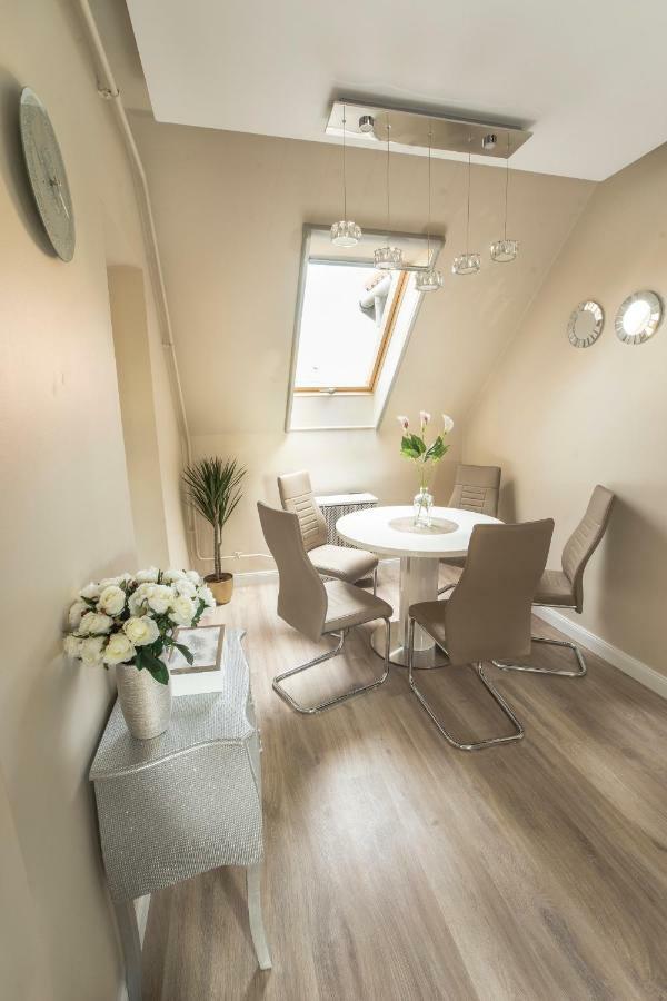 Glamour Apartman Apartment Eger Exterior photo